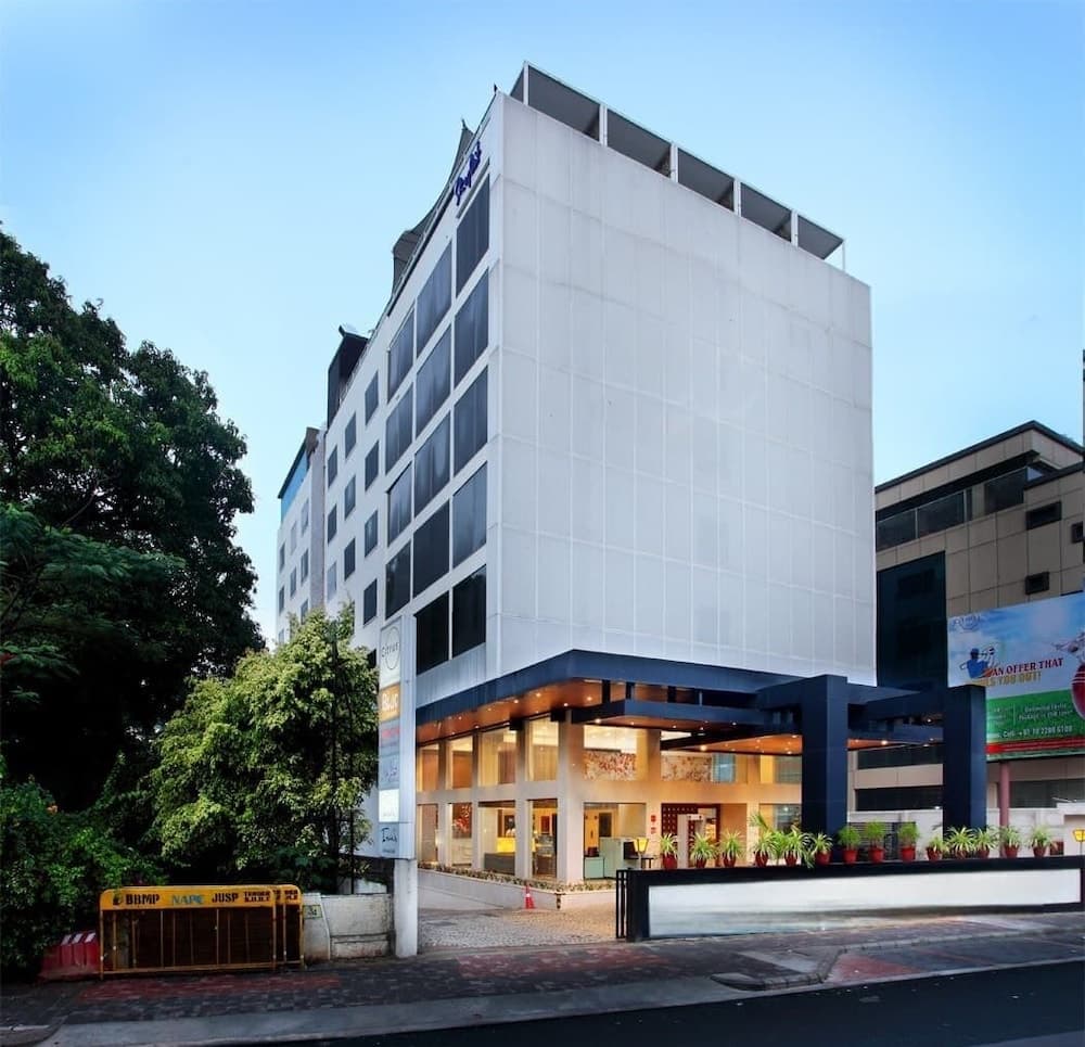 The Cunningham Hotel Bangalore