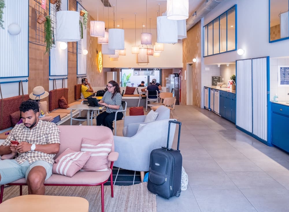 Latroupe Poblenou Beach