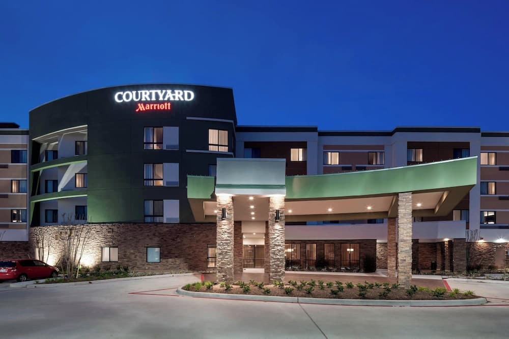 Courtyard by Marriott Houston North/Shenandoah