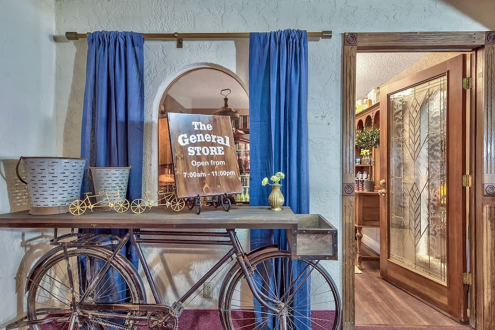 Hediyelik eşya dükkânı