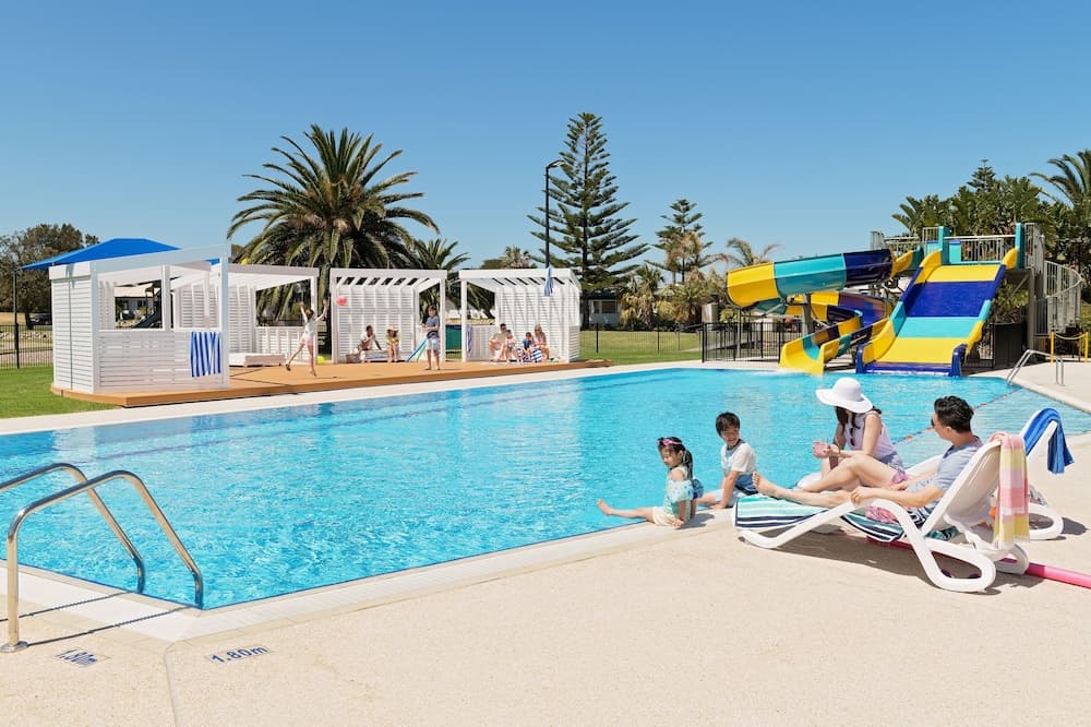 The Retreat at West Beach Parks