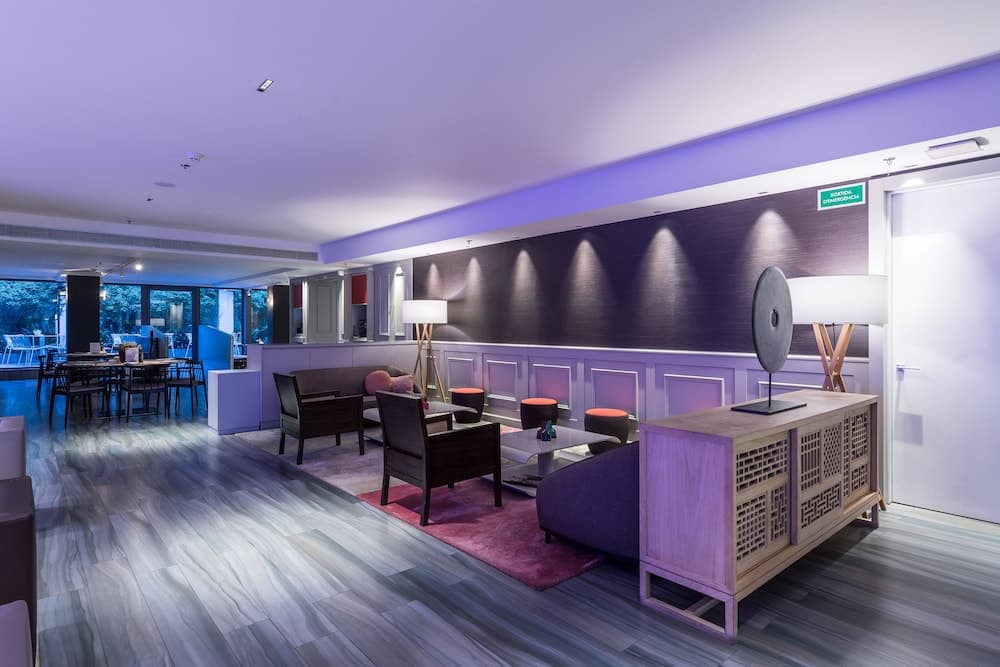 Lobi dinlenme salonu