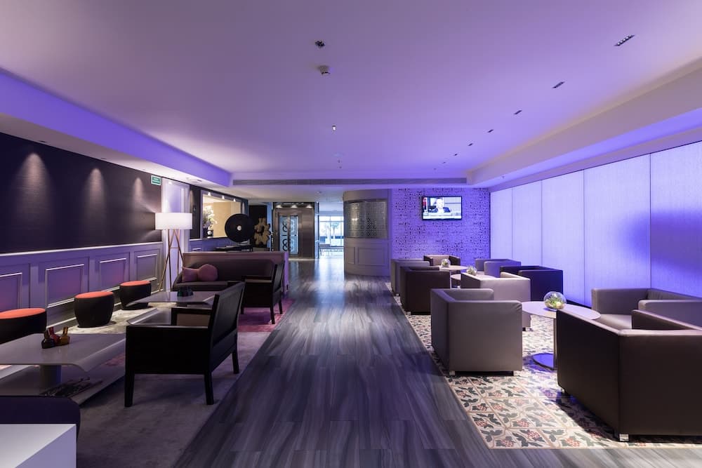 Lobi dinlenme salonu