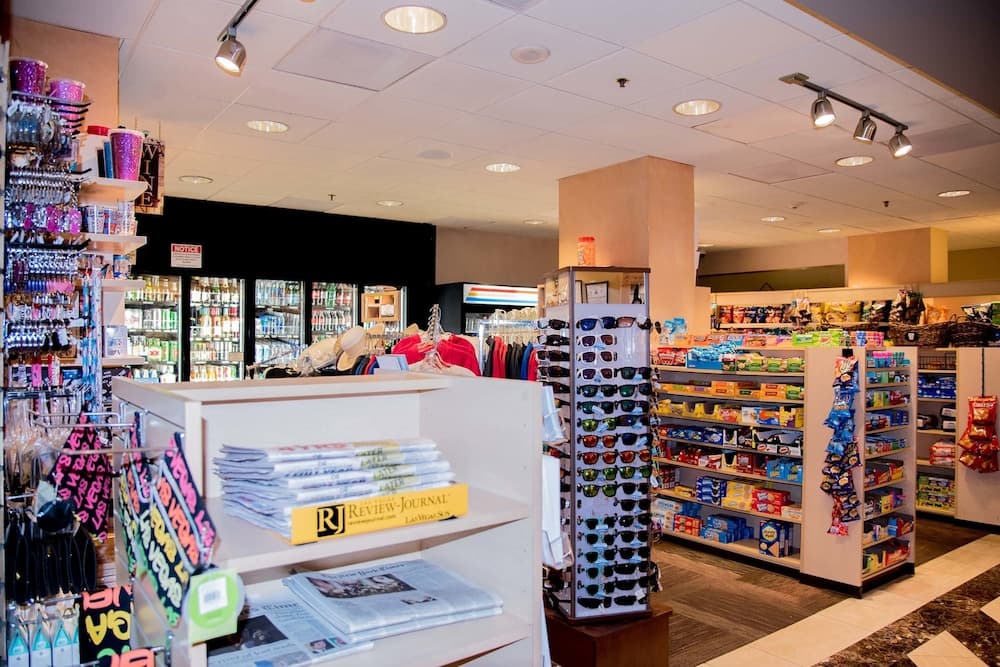 Hediyelik eşya dükkânı