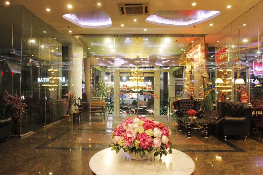 Business Hotel Tomang