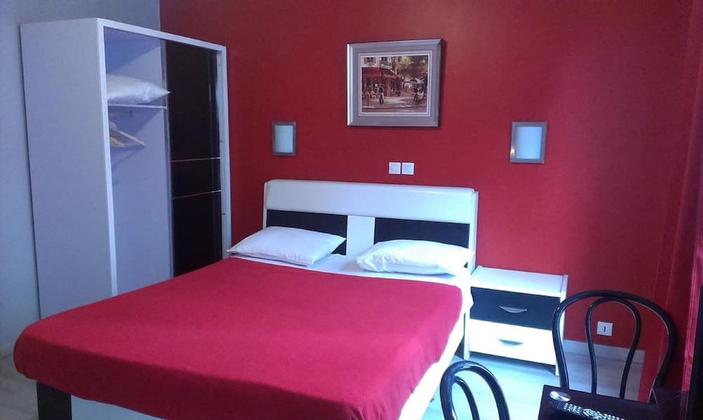 Hipotel Paris Gambetta Republique