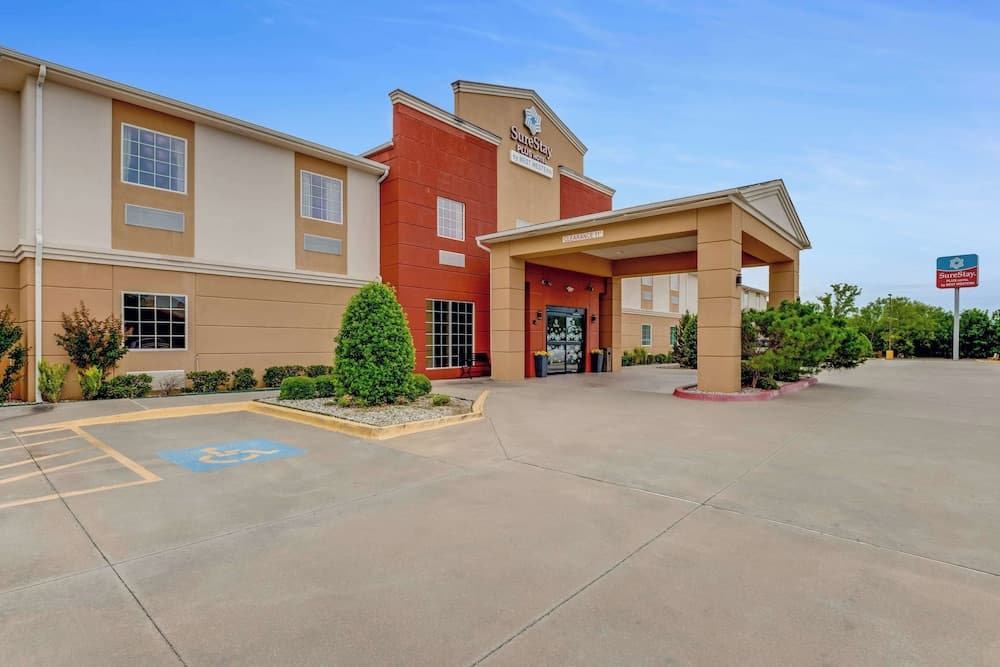 SureStay Plus Hotel by Best Western Owasso Tulsa North