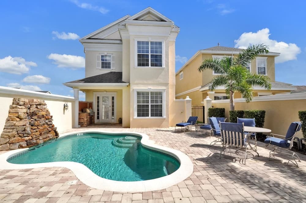 Five Star Vacation Homes