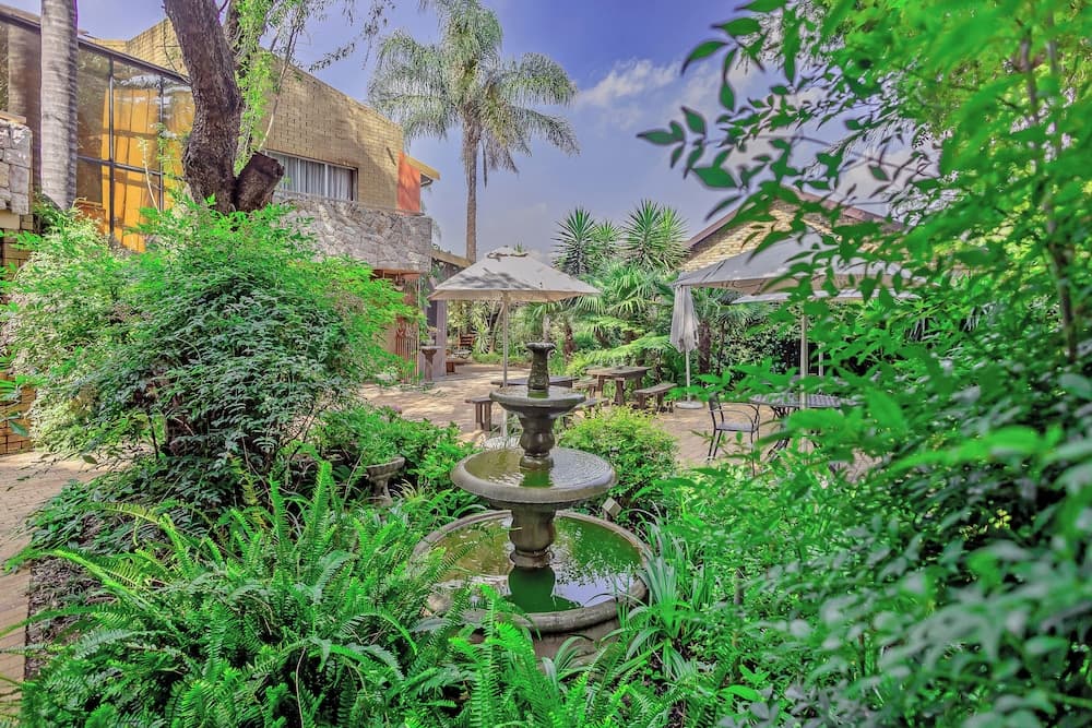 Sunward Park Guest House & Conference Centre