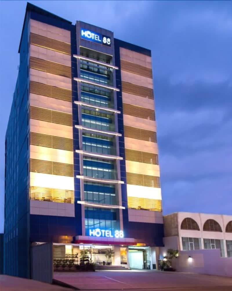 Hotel 88 Mangga Besar VIII by WH