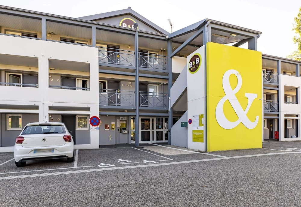 B&B HOTEL Saint-Etienne La Terrasse