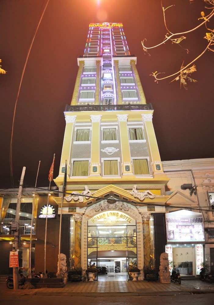 Classic Hoang Long Hotel