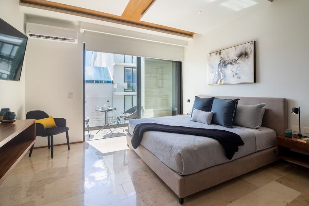 Menesse Midtown