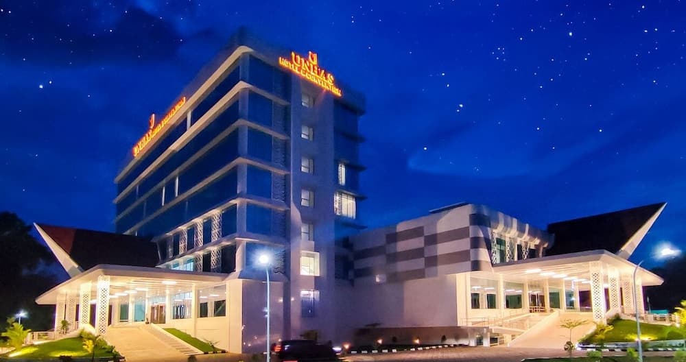 UNHAS HOTEL & CONVENTION