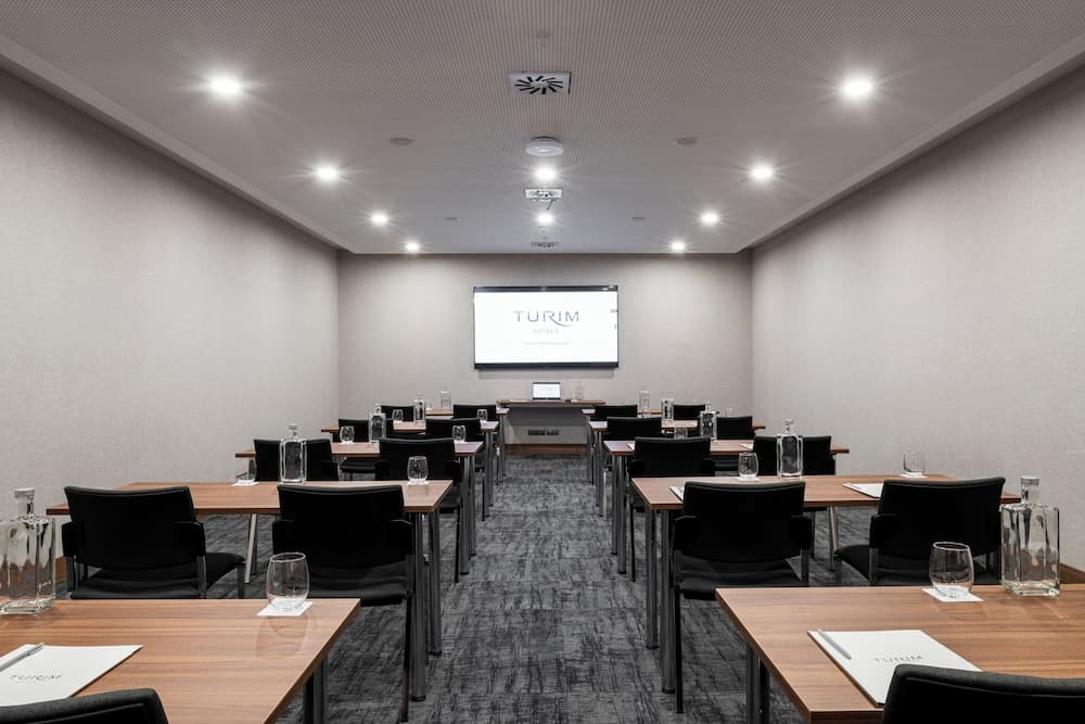 Toplantı salonu/imkânları
