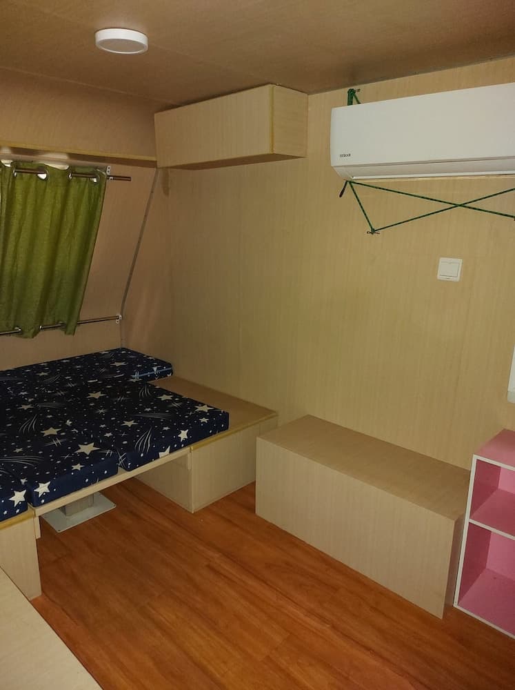 caravan trailer