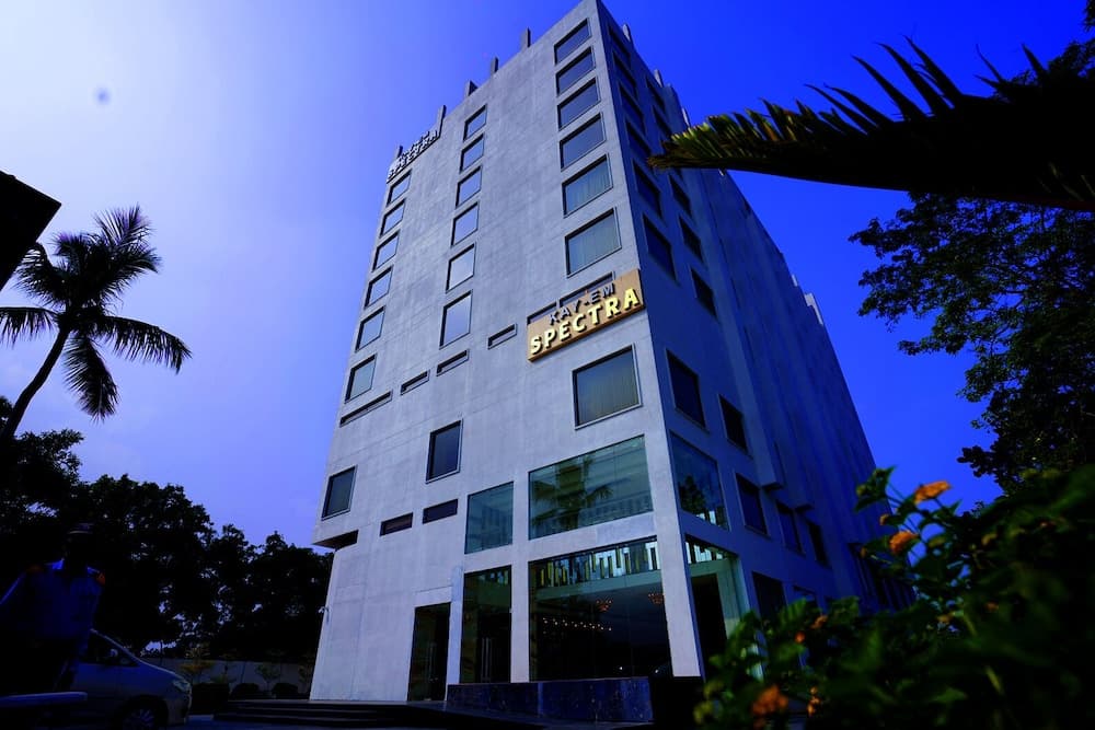 Kay-Em Spectra Hotel Chennai