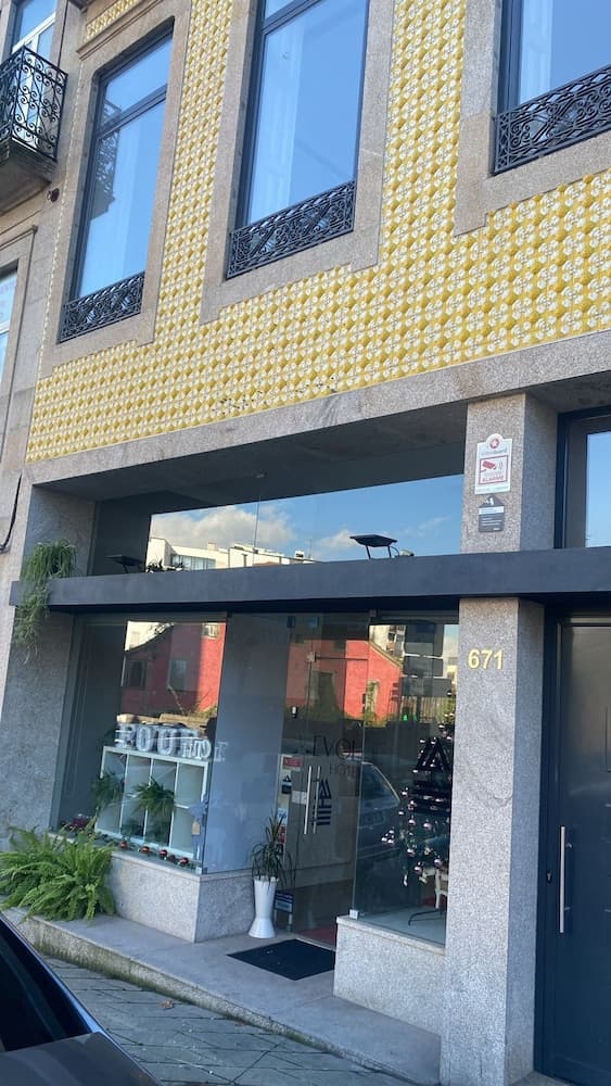 EVOLUE HOTEL
