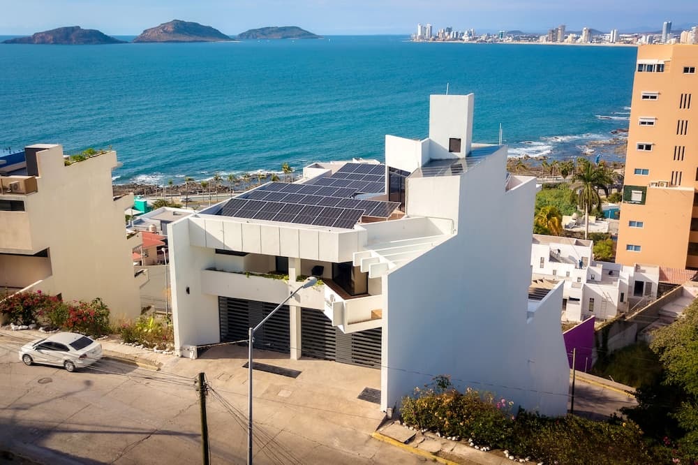 Konaklama yerinin ön cephesi