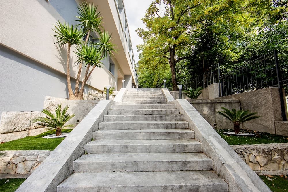 Konaklama yerinin ön cephesi