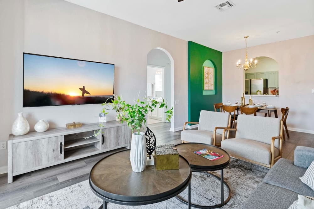 2784 Almaton Loop #401