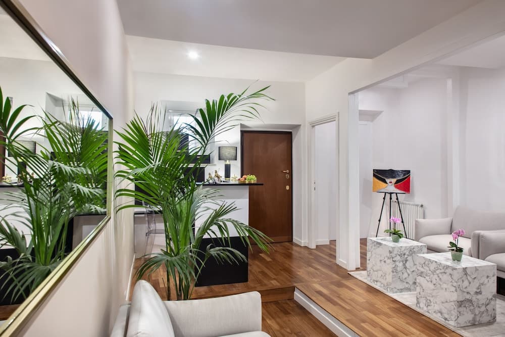 Fellini Design Suites