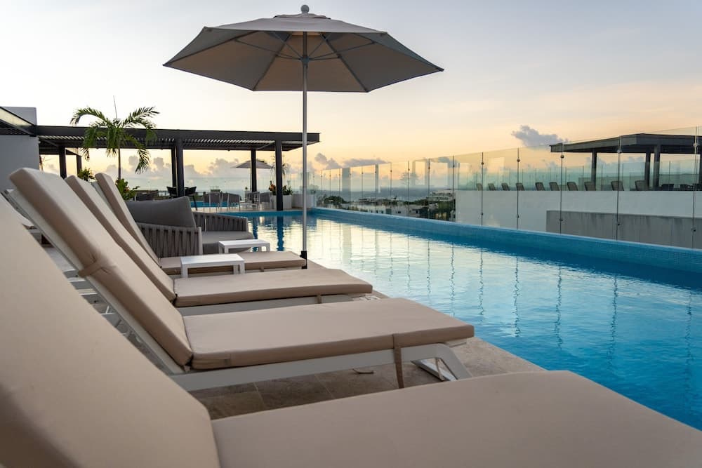 Nuevo y equipado a pasos de la playa