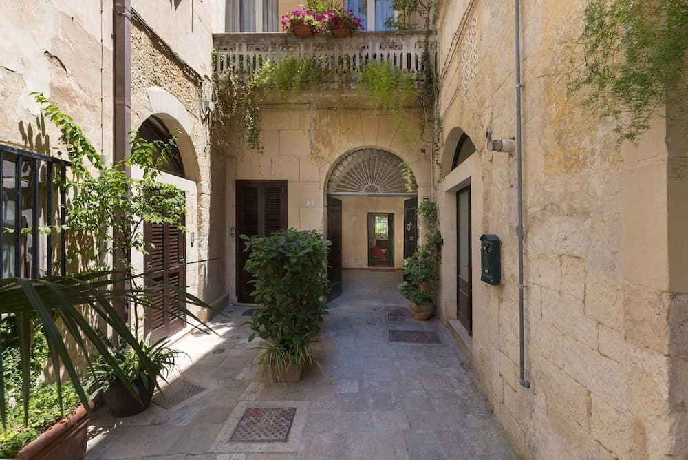 3036 Salotto Barocco by Barbarhouse