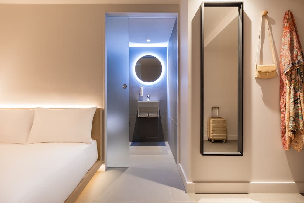 Zedwell Underground Hotel Tottenham Court Road