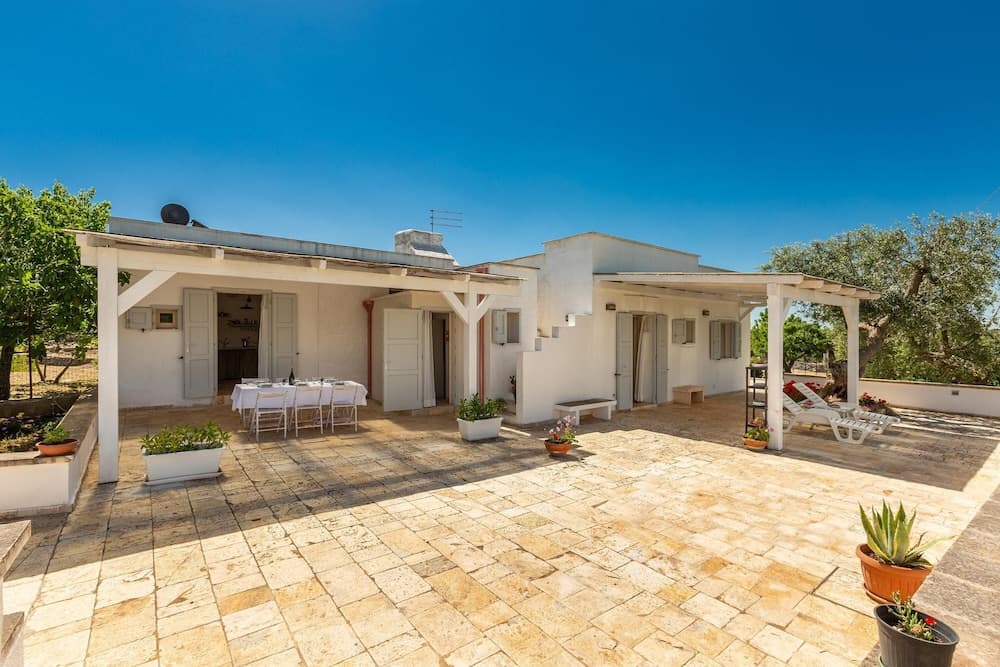 2421 Il Pagghiere by Perle di Puglia