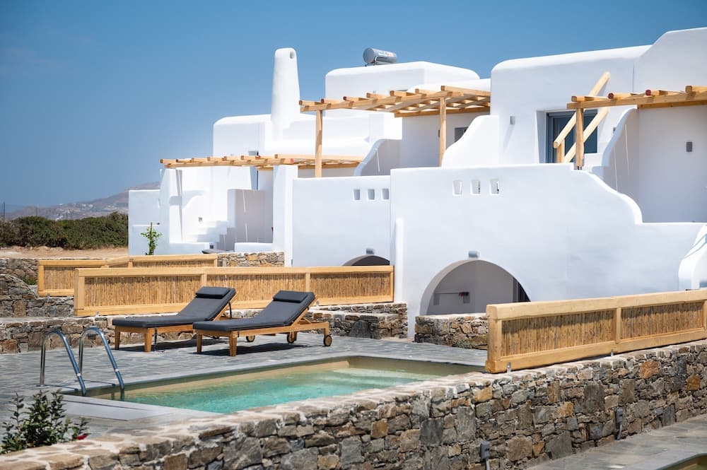 Mirabelle Luxury Villas