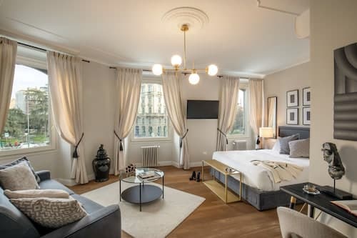 Daplace - Corso Monforte Suites