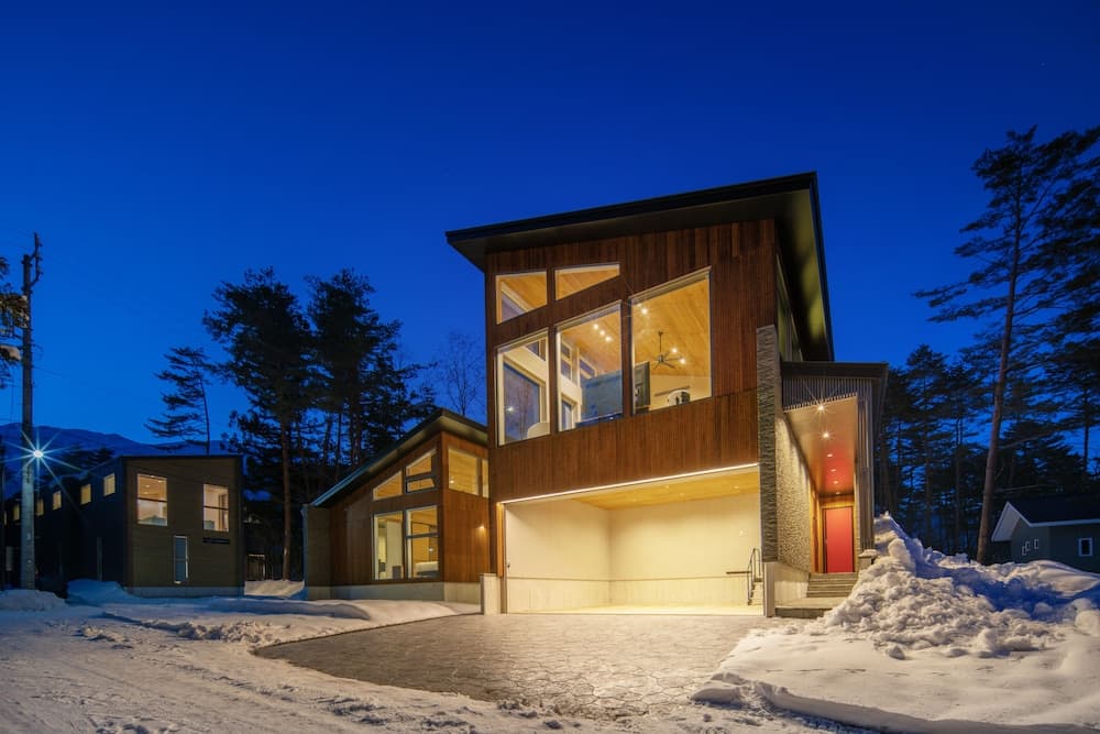 The Moo by The Hakuba Collection