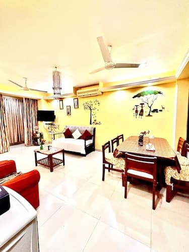 Remarkable 3-bed Apartment in Panjim