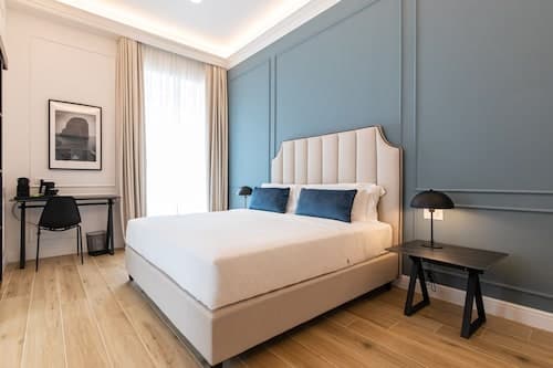 Unico Relais