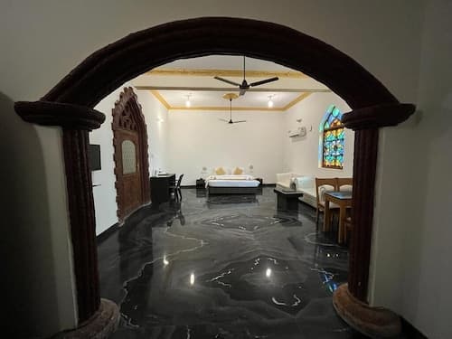 THE BYKE ROYAL PEARL ANJUNA