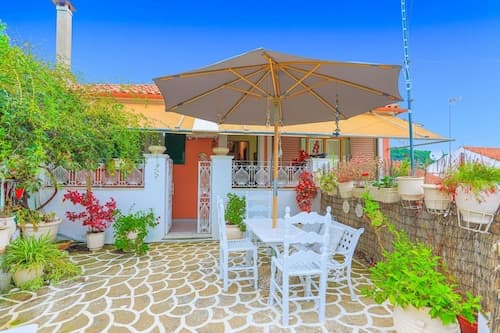 Agathi House in Gaios