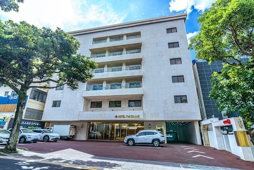 Hotel The Grang Seogwipo