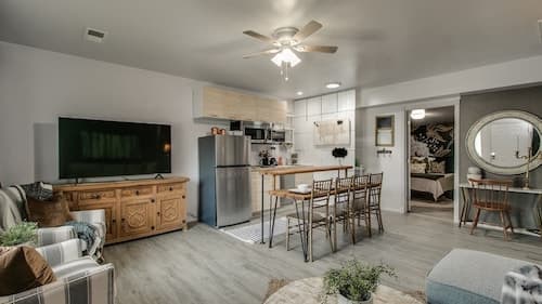 Designer Condo in Hip Zen Yard! Midtown Phoenix!