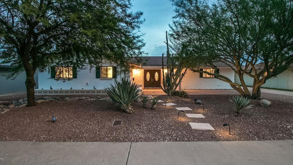 Konaklama yerinin ön cephesi