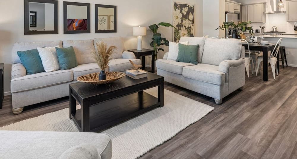 Modern Farmhouse Townhome – Great Central Location!