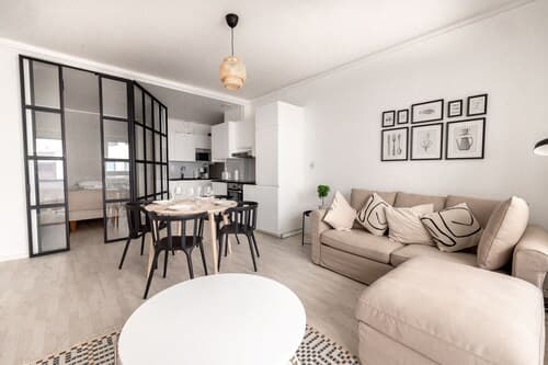 2ndhomes Modern 1BR Home w Sauna&Balcony