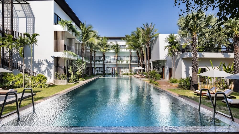 Shintana Saya La Maison