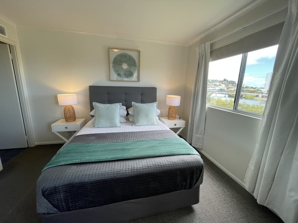 City Stadium Apartment Riverfront 38