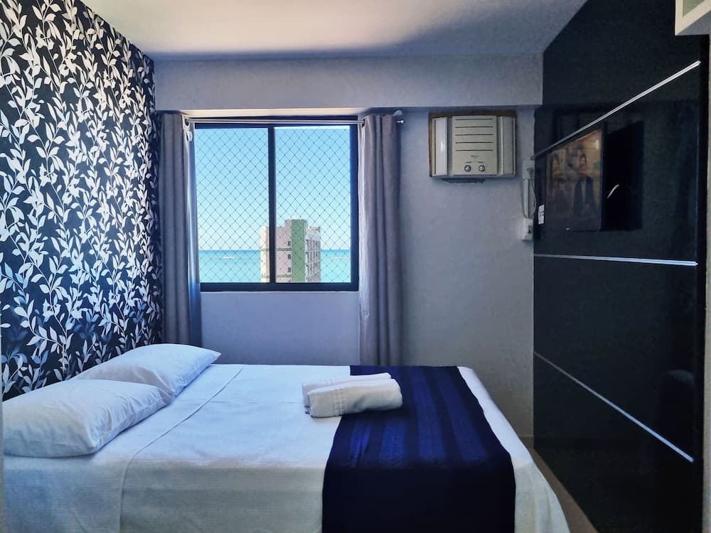 Apê 2 quartos no melhor da Pajuçara M804