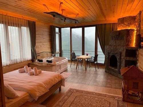 Deroni Bungalov