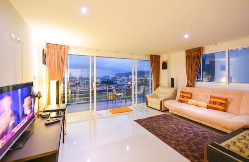 Beststayinphuket Poolview
