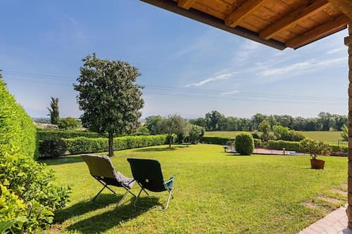 Casa Alba con Giardino e Patio by Wonderful Italy
