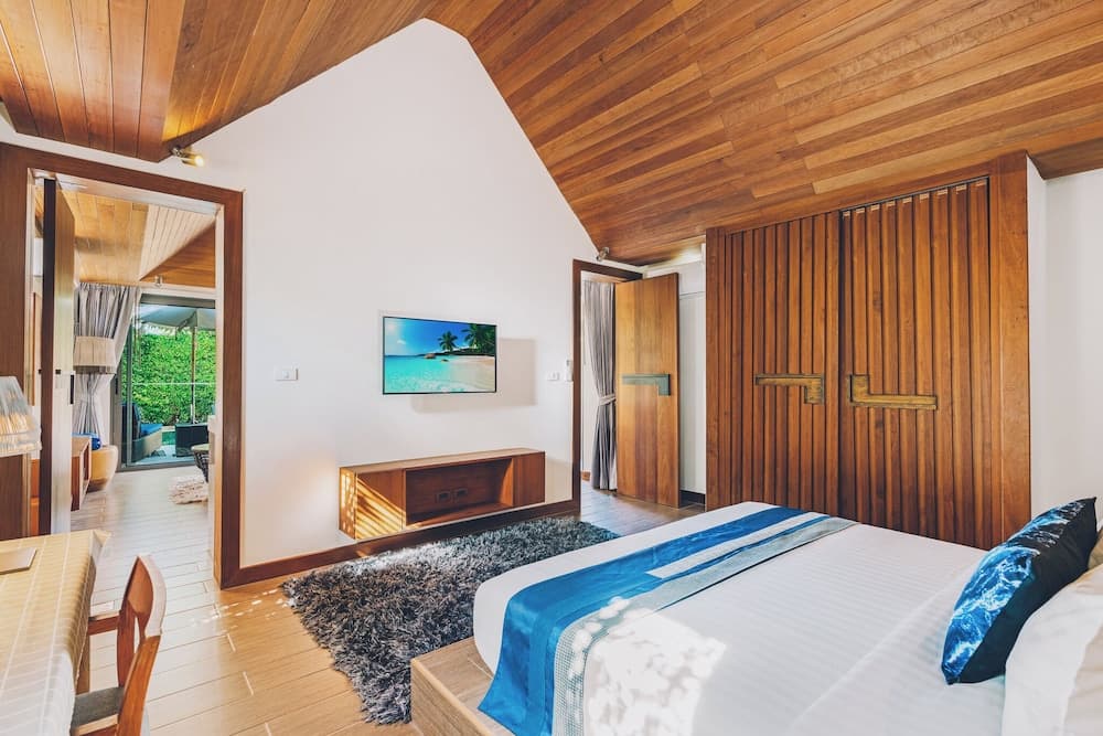 Allure Resort