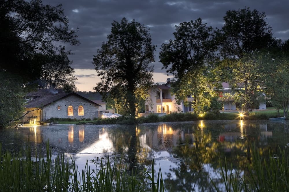 Hôtel la Source Bleue